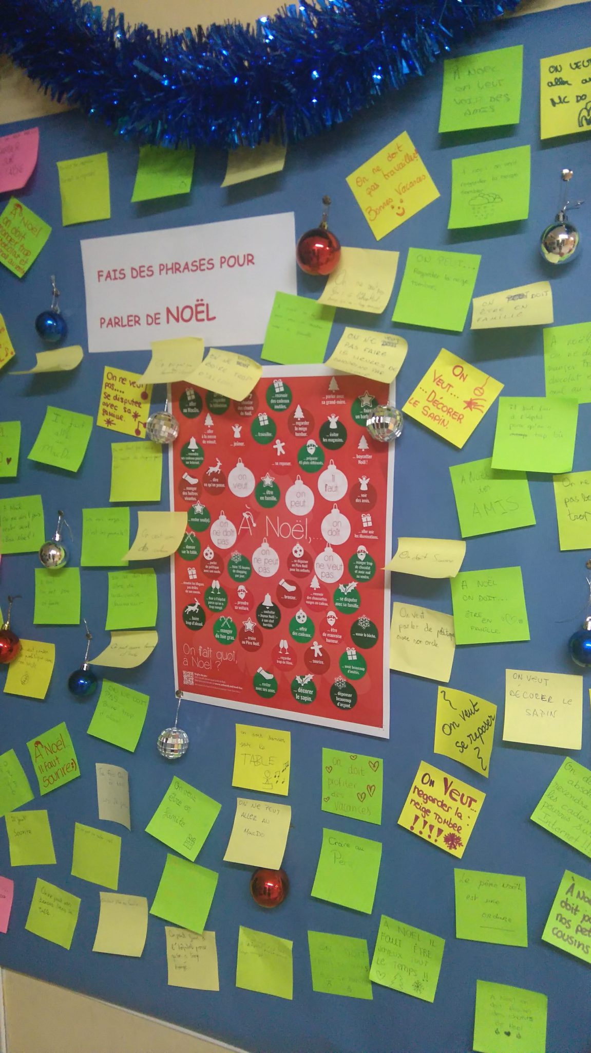 Poster jeu : on fait quoi à Noël ? – Image 5
